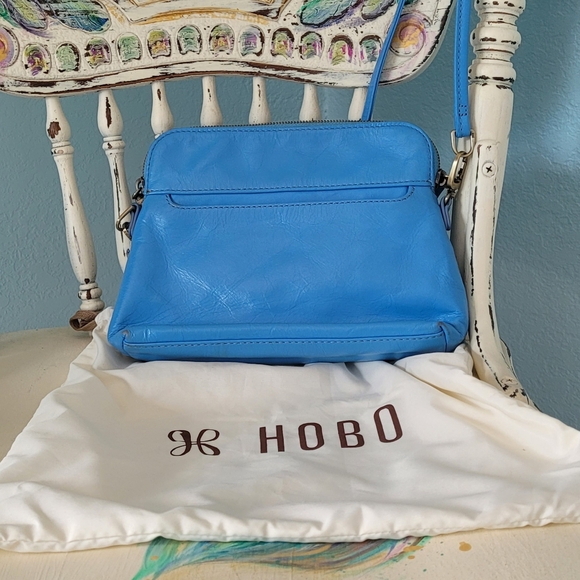 Hobo Reeva crossbody bag, interchangeable strap that goes from short to long - Picture 2 of 5